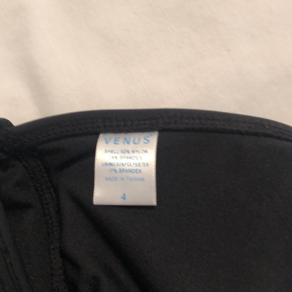 Bathing suit - Picture 4 of 5